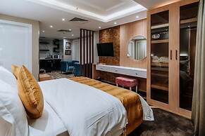 Lambert Hotel