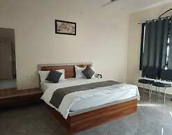Jodhana Raj Hotel & Restaurant