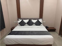 Hotel Pragya Paradise