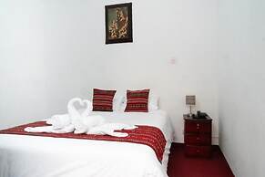 PALACE DIAZ INN