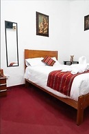 PALACE DIAZ INN