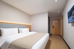 Sanya Guanhailou Hotel