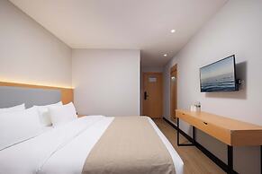 Sanya Guanhailou Hotel