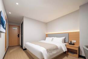 Sanya Guanhailou Hotel
