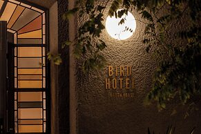 BIRD HOTEL