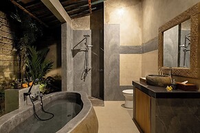 Agrapana Ubud Villa