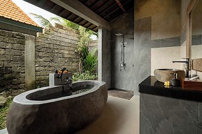 Agrapana Ubud Villa