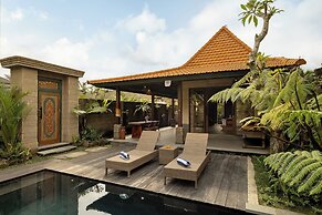 Agrapana Ubud Villa