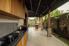 Agrapana Ubud Villa