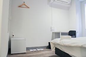 HOSTEL EstLiLas KANDA