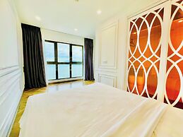 Goldcoast Premium Beachfront Apartment