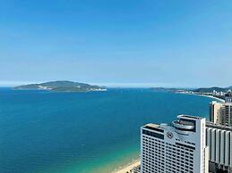 Goldcoast Premium Beachfront Apartment