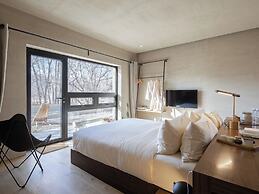 LOSTVILLA Zhongwei Yellow River