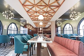 Hotel Starlight Inn