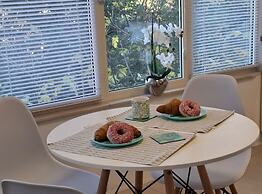 Magnolia Art Studio