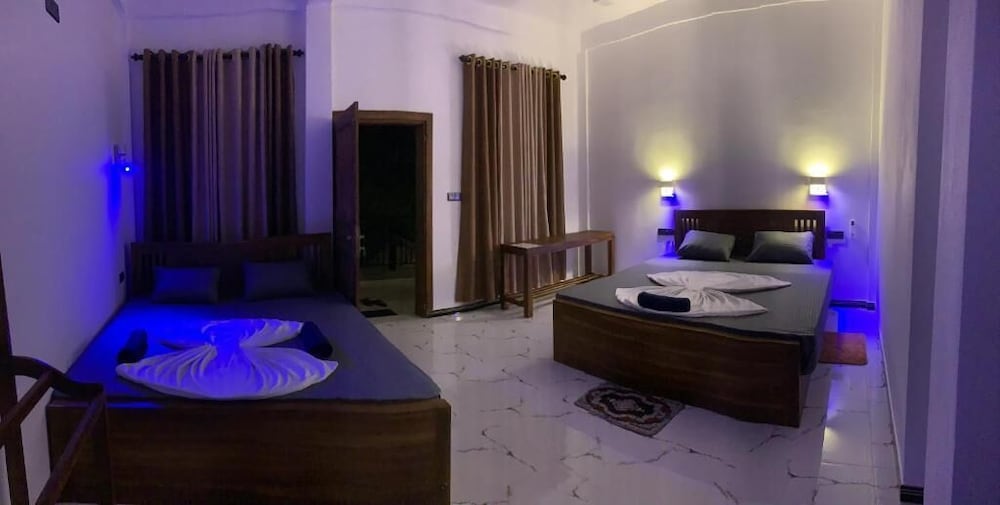 Elite Bay Arugambay