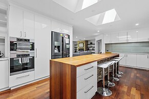 Home Hearth A Sepal Stay