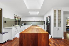 Home Hearth A Sepal Stay