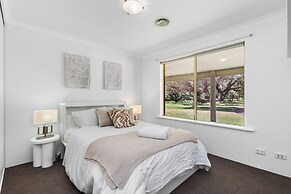 Home Hearth A Sepal Stay