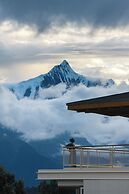 LOSTVILLA Deqin Meri Snow Mountain