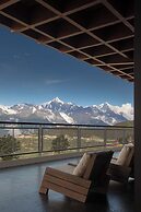 LOSTVILLA Deqin Meri Snow Mountain