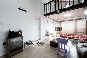 Ganghwa Aboha Pet-friendly Pension