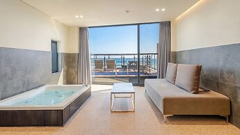 Sokcho W Spa Poolvilla