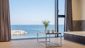 Sokcho W Spa Poolvilla