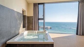 Sokcho W Spa Poolvilla