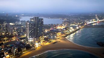 Sokcho W Spa Poolvilla
