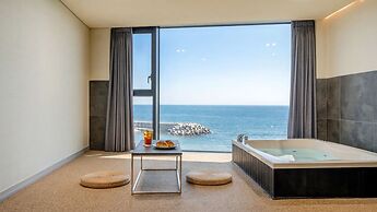 Sokcho W Spa Poolvilla