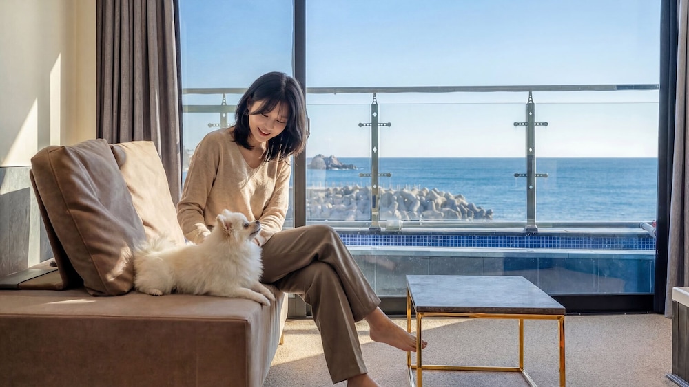 Sokcho W Spa Poolvilla