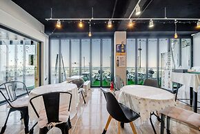 Goseong The Wave Pension