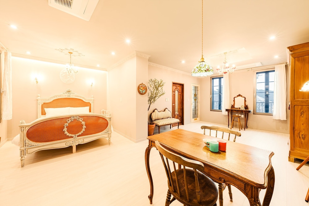 Yangyang Chesed Pension