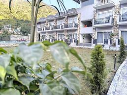 Amritara Chakra River Resort