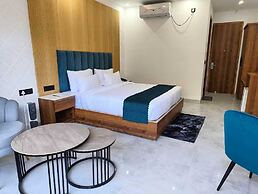 Amritara Chakra River Resort