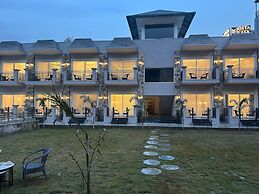 Amritara Chakra River Resort