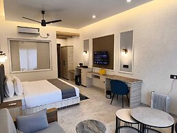 Amritara Chakra River Resort