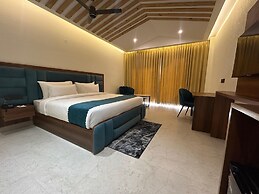 Amritara Chakra River Resort