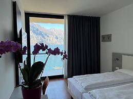 WIND HOTEL