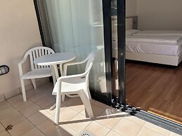 WIND HOTEL