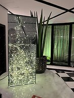WIND HOTEL