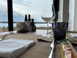 WIND HOTEL