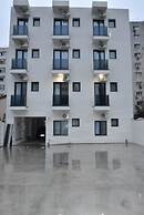 Hotel Monica