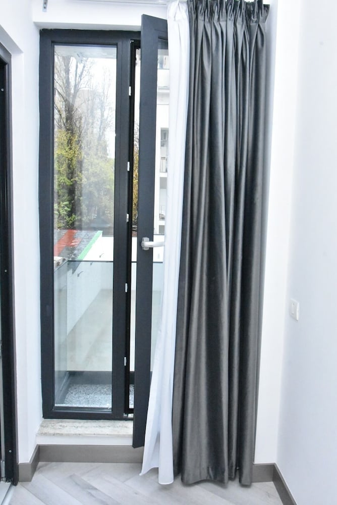 Hotel Monica