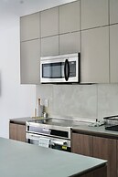 Seis Residences