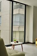Seis Residences
