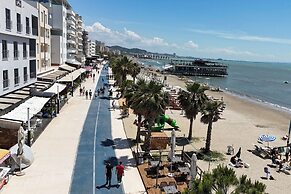 Sea View Apartment in Durres Beach 100