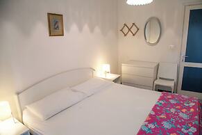 Townhouse With Garden and Easy Beach Access