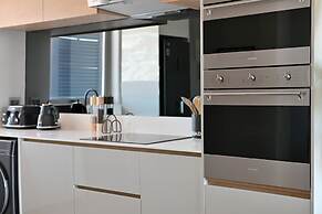 Quiet 2-bed Green Point Retreat Rooftop Pool